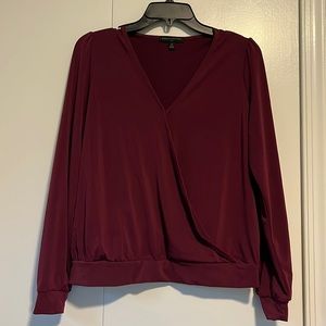 Banana Republic Long sleeve crossover blouse size M